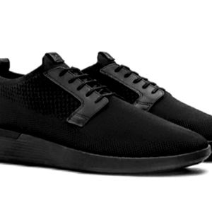 Wolf & Shepard Black on Black